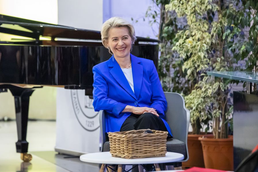 Cérémonie de remise du DHC à Ursula von der Leyen