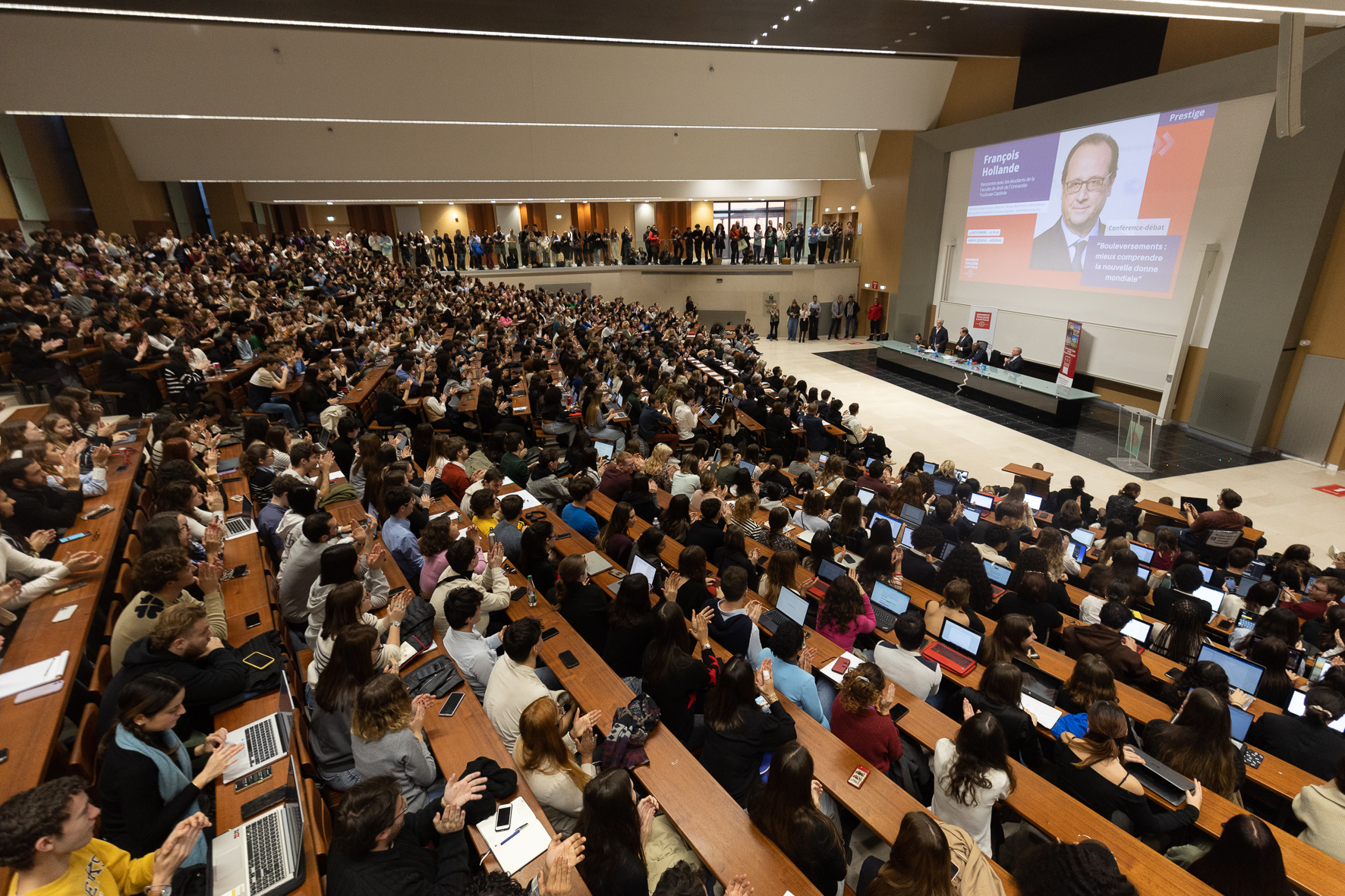 Conférence François Hollande 13 novembre 2023