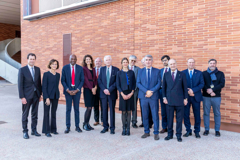 Cérémonie de remise du DHC à Dieter Grimm