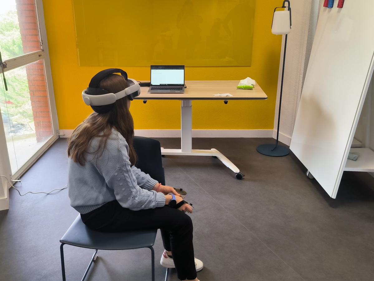 Expérience de réalité virtuelle lors d'un Café pédagogique sur les troubles du spectre de l’autisme (TSA)