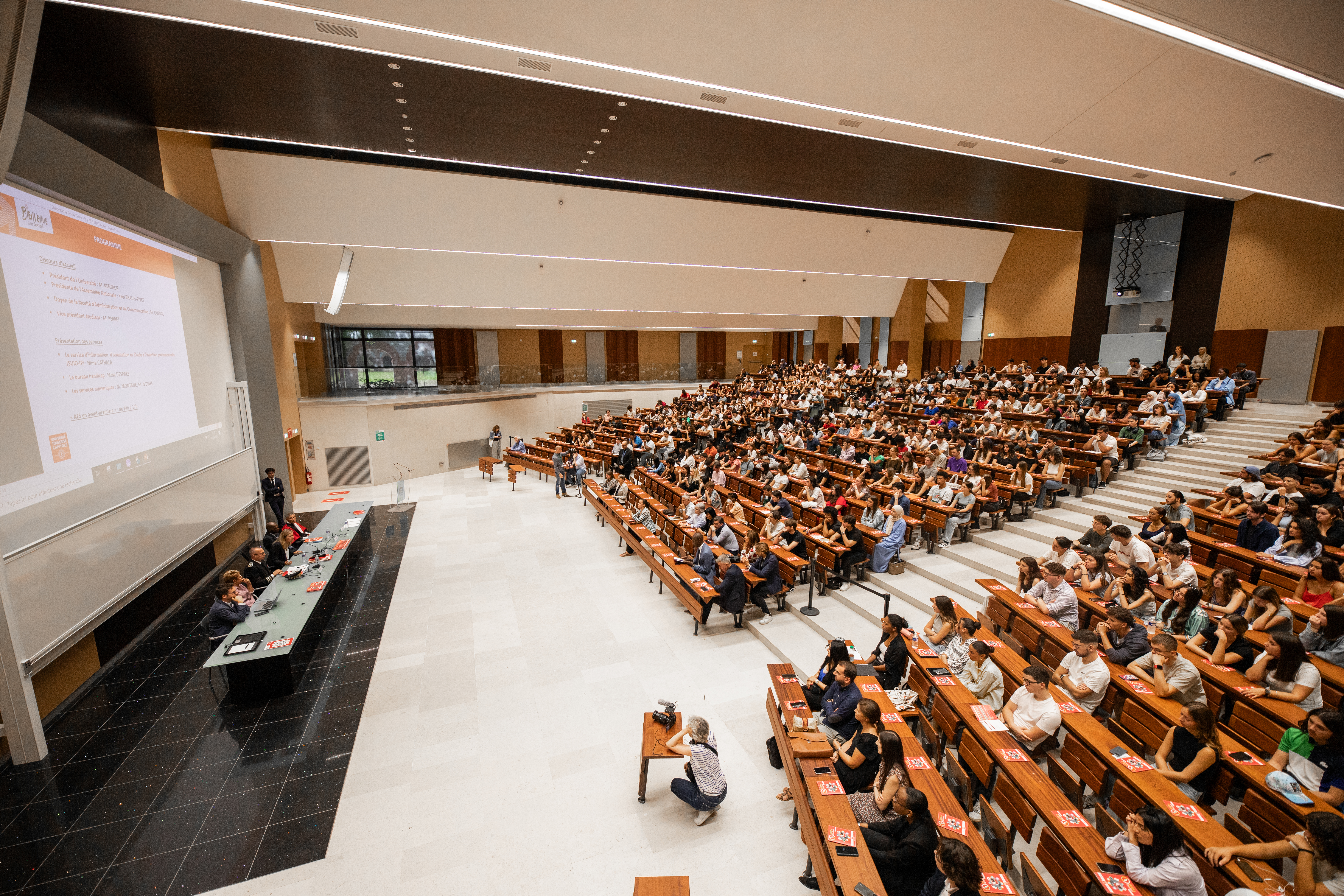 Retour en images sur la visite de Yaël Braun-Pivet, Présidente de l'Assemblée nationale